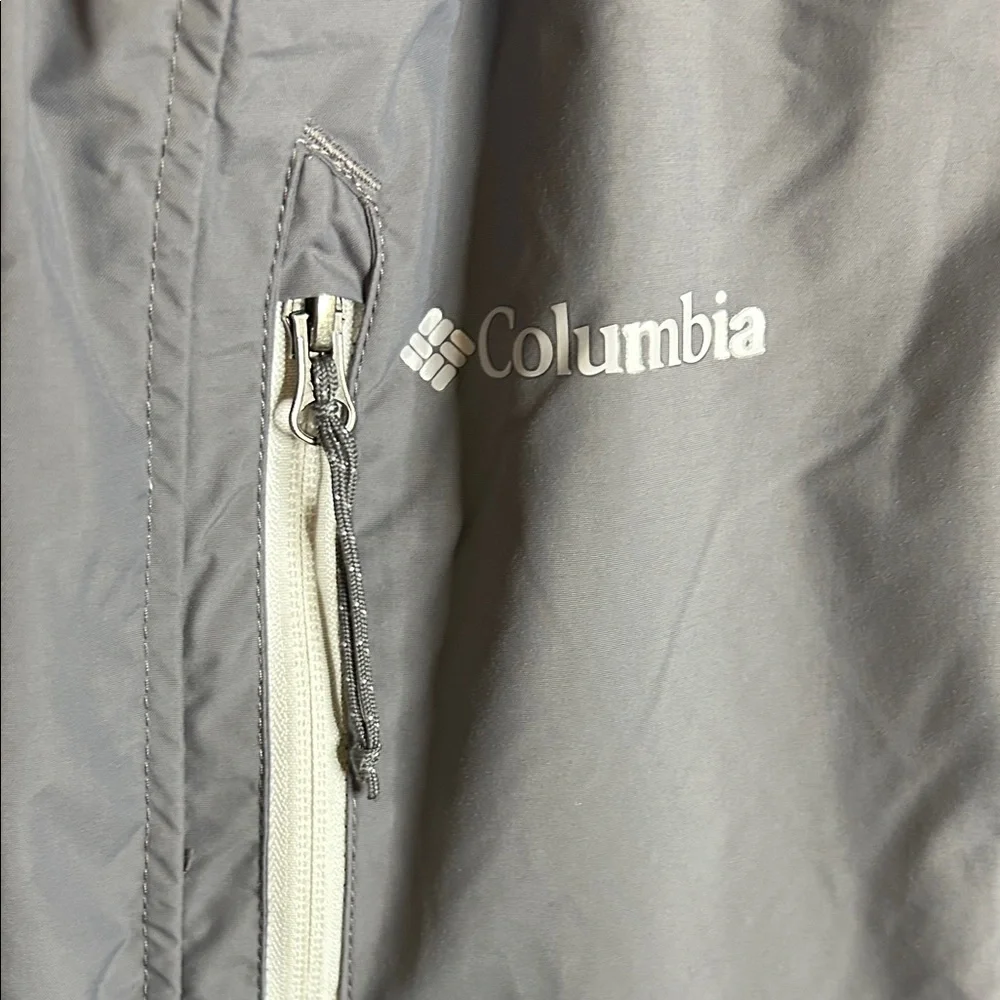 Columbia Men's Black and Gray Performance Jacket - Picture 4 of 7